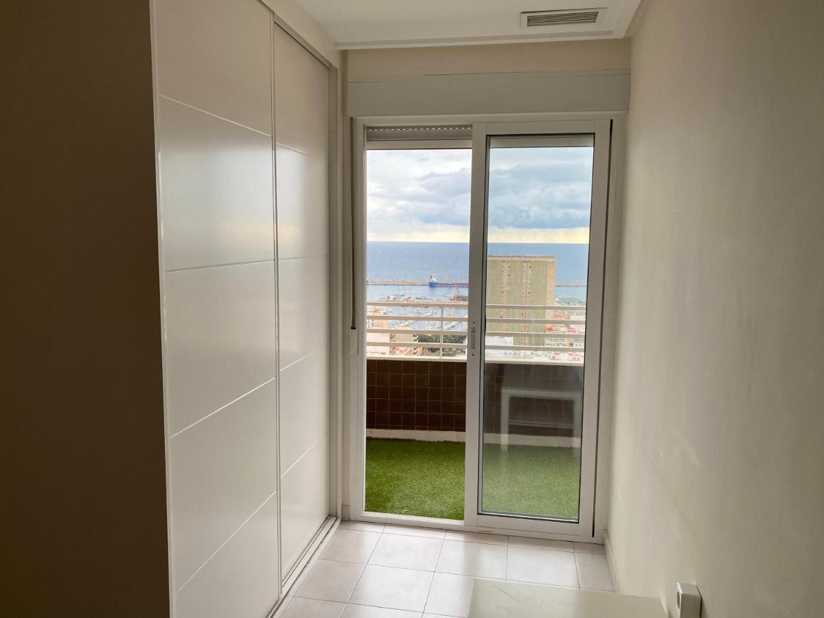 Apartamento 24Th Floor & Sea View لقنت المظهر الخارجي الصورة