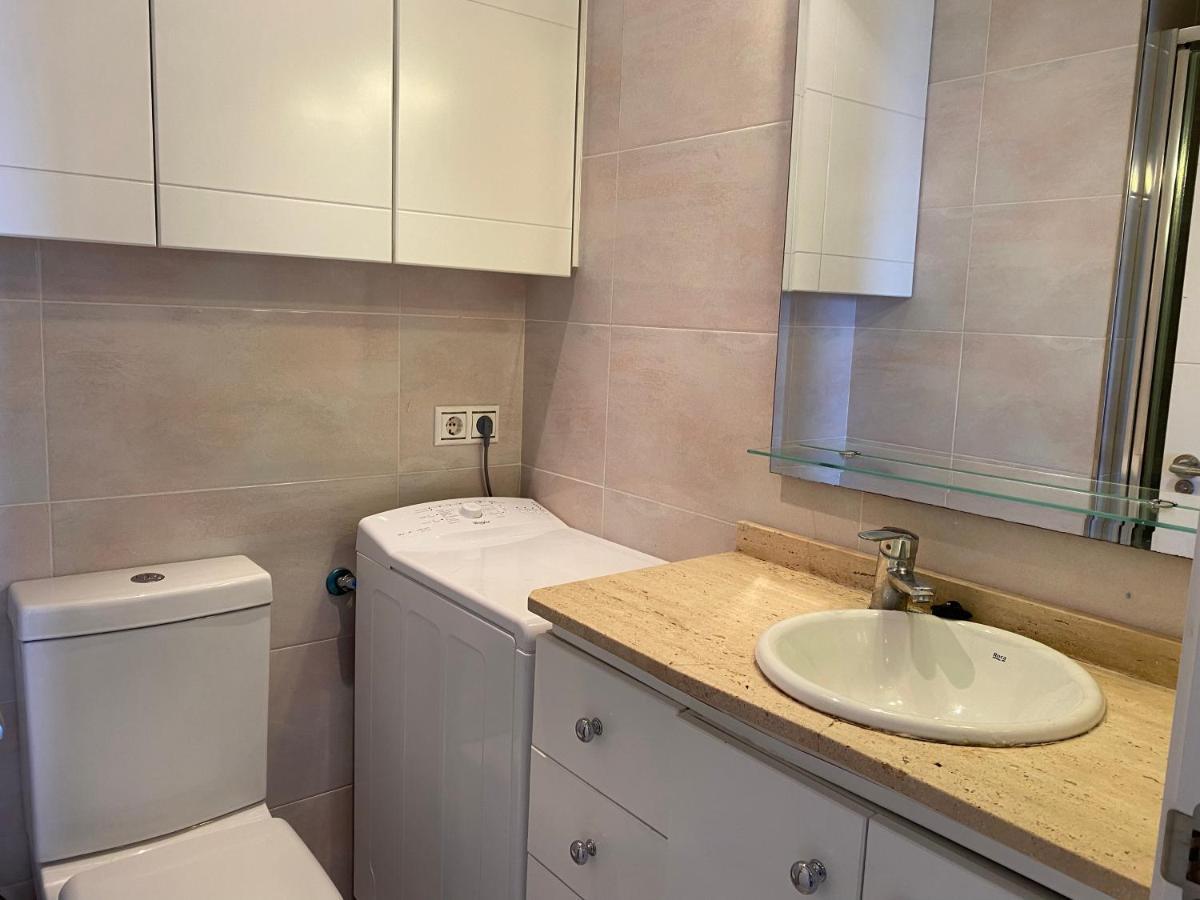 Apartamento 24Th Floor & Sea View لقنت المظهر الخارجي الصورة