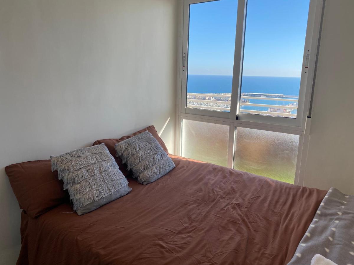 Apartamento 24Th Floor & Sea View لقنت المظهر الخارجي الصورة